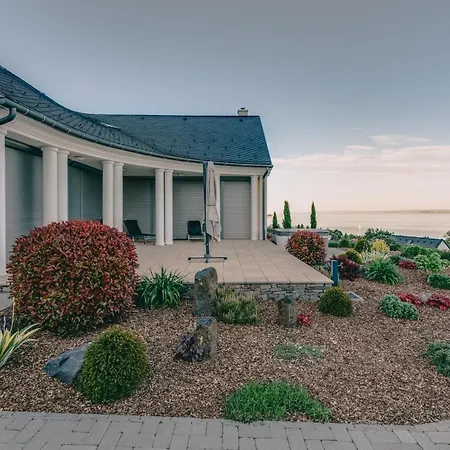 Villa Georgina
